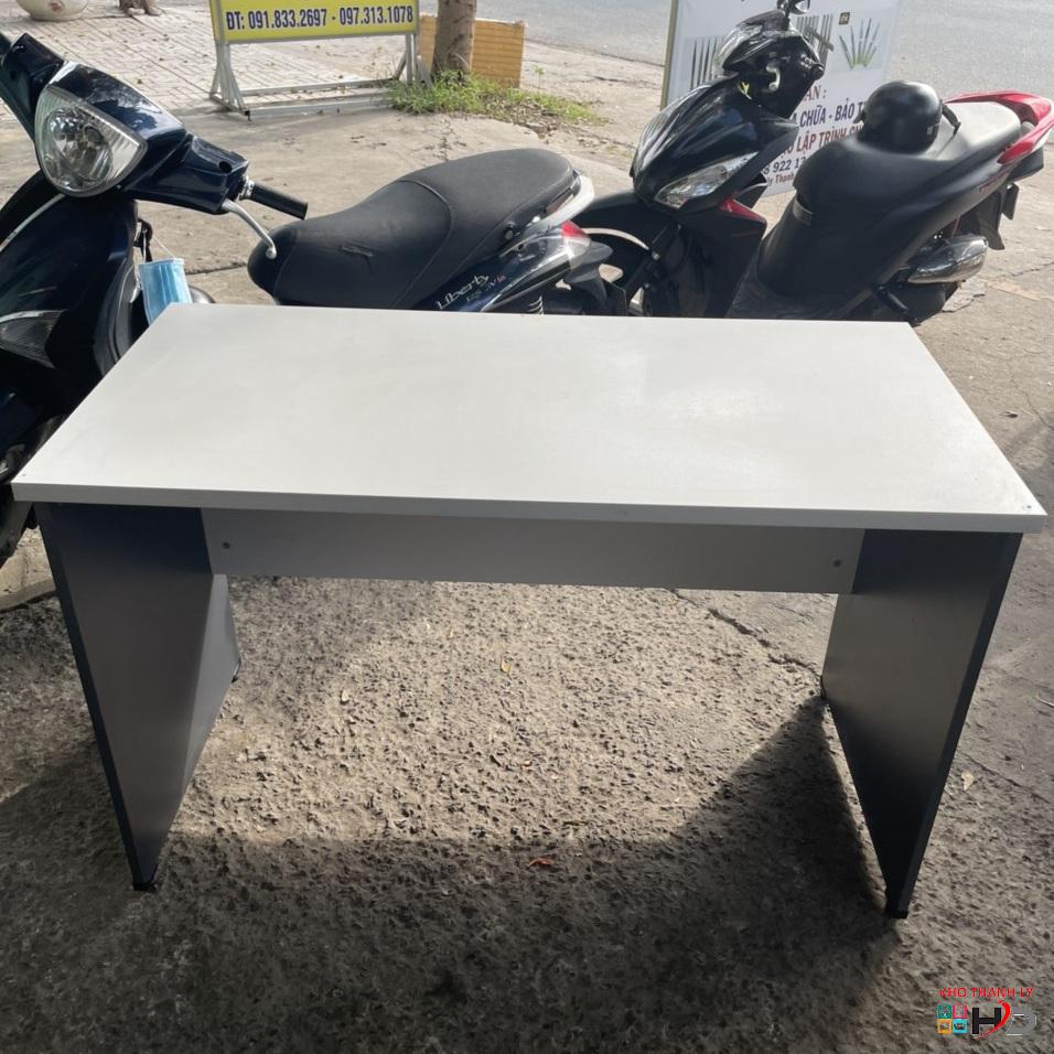 ban lam viec khong hoc Hoa Phat 1m2