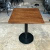 Bàn cafe chân sắt mặt gỗ vuông