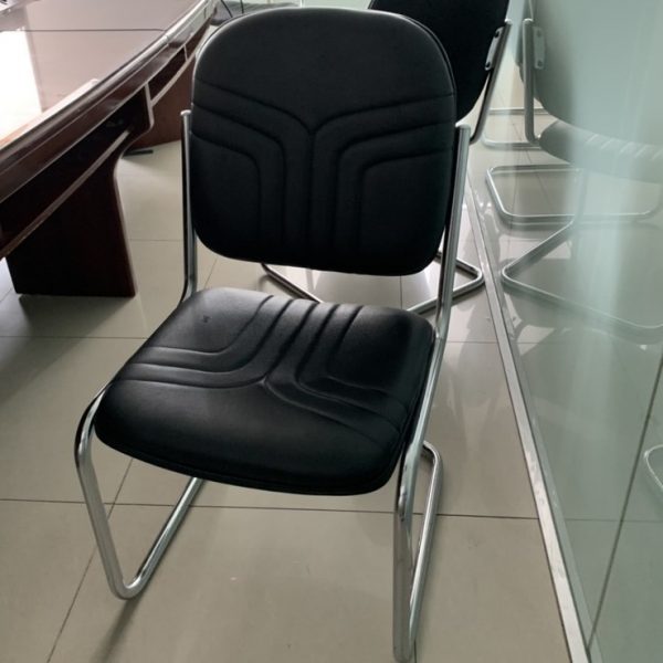 Ghế chân quỳ inox bọc da không tay vịn