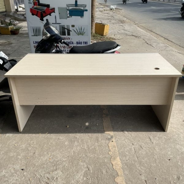 Bàn làm việc cũ 1m8 hàng cao cấp giá rẻ