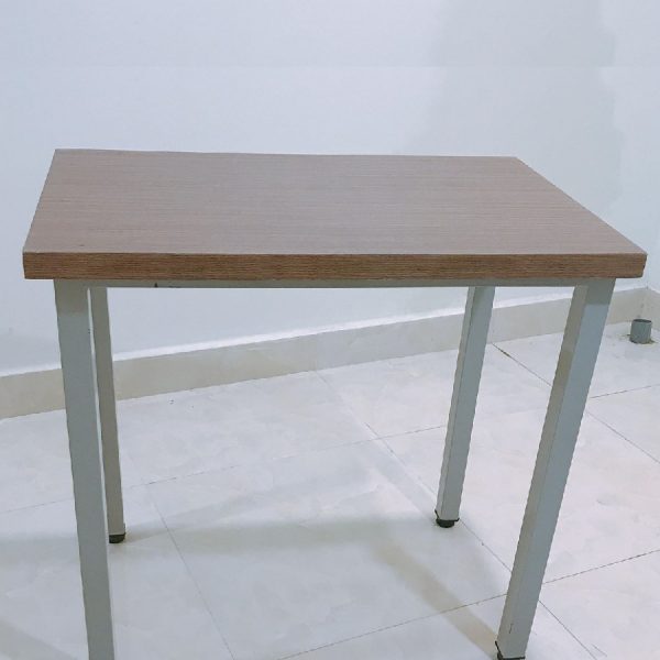 Bàn làm việc cũ chân sắt 80cm màu nâu