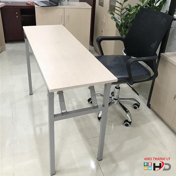 Bàn gấp chân sắt giá 400k - BLVDK19