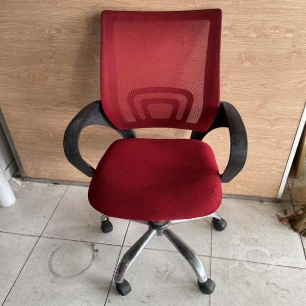 Ghế xoay lưng lưới cũ màu đỏ hàng loại 1