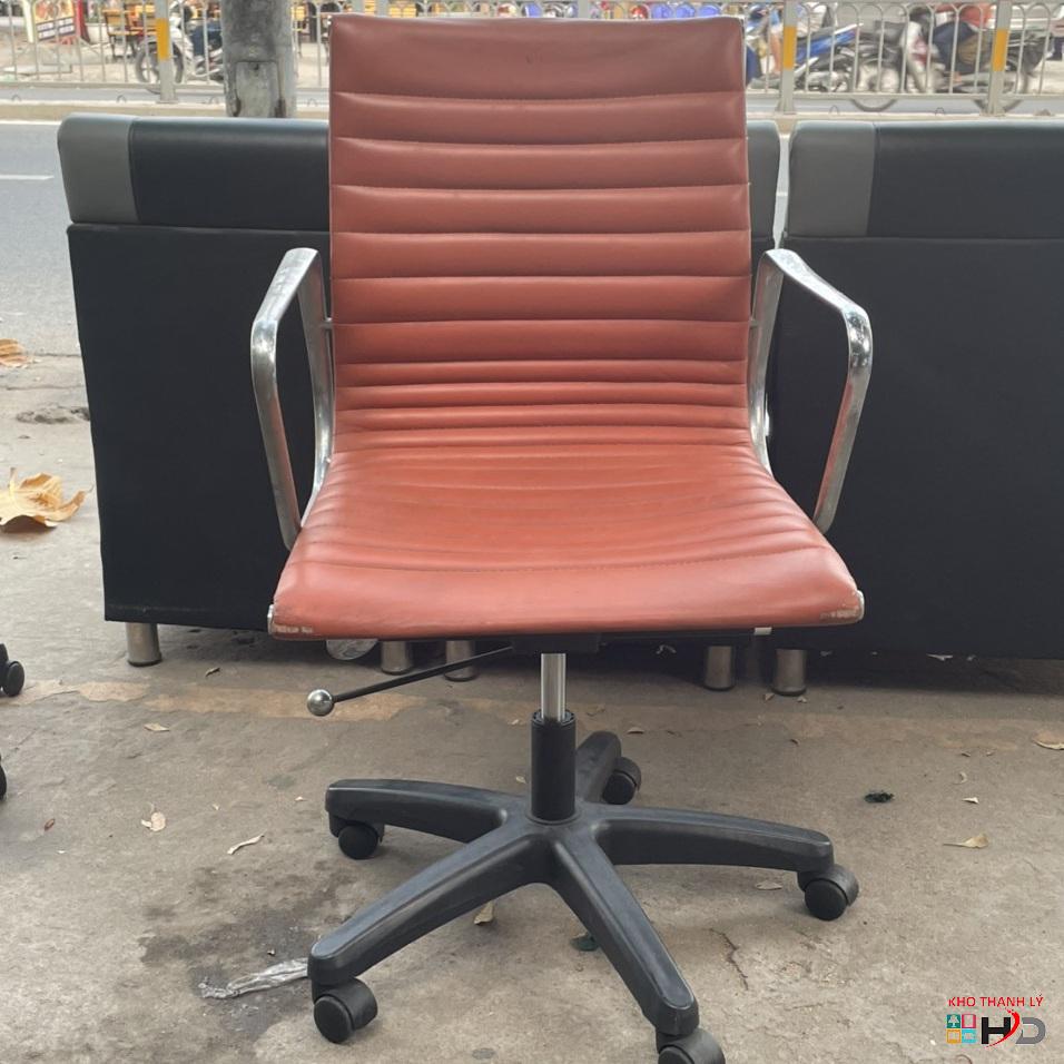 thanh ly ghe xoay cu boc simili gia re