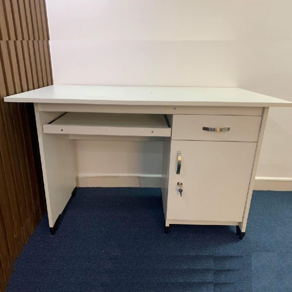 Bàn làm việc cũ 1m2 cao cấp màu trắng