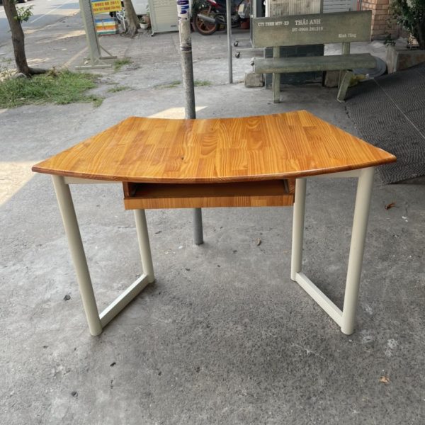 Bàn làm việc chân sắt mặt gỗ ghép