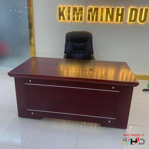 ban giam doc ET 1m4 cu gia re