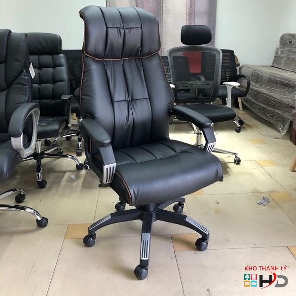 ghe giam doc boc da chan nhua