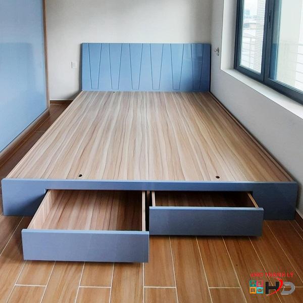 Giường ngủ gỗ ghép 1m6 x 2m có hộc màu xanh