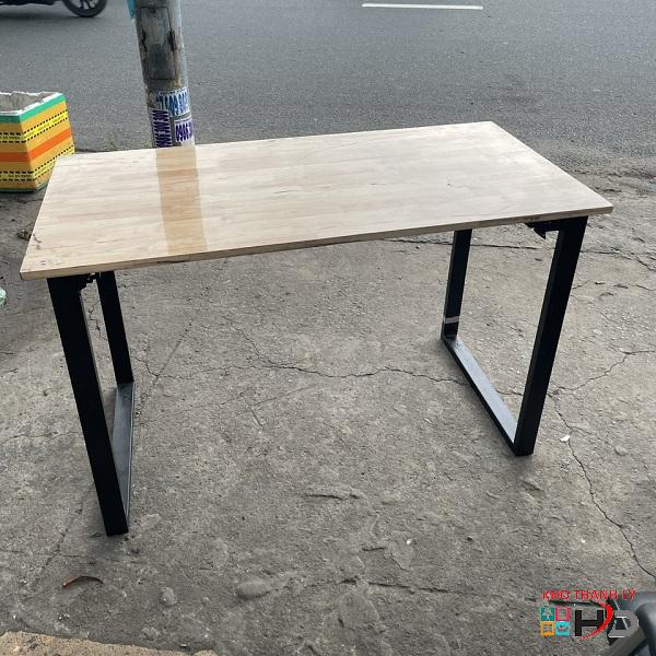 ban chan sat go ghep xep gon