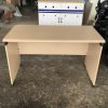 Bàn làm việc 1m2 x 60cm Hòa Phát không hộc