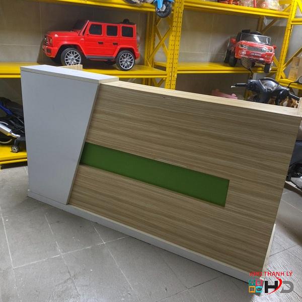 quay le tan 2m trang van go gia re Quầy lễ tân 2m trắng vân gỗ giá rẻ