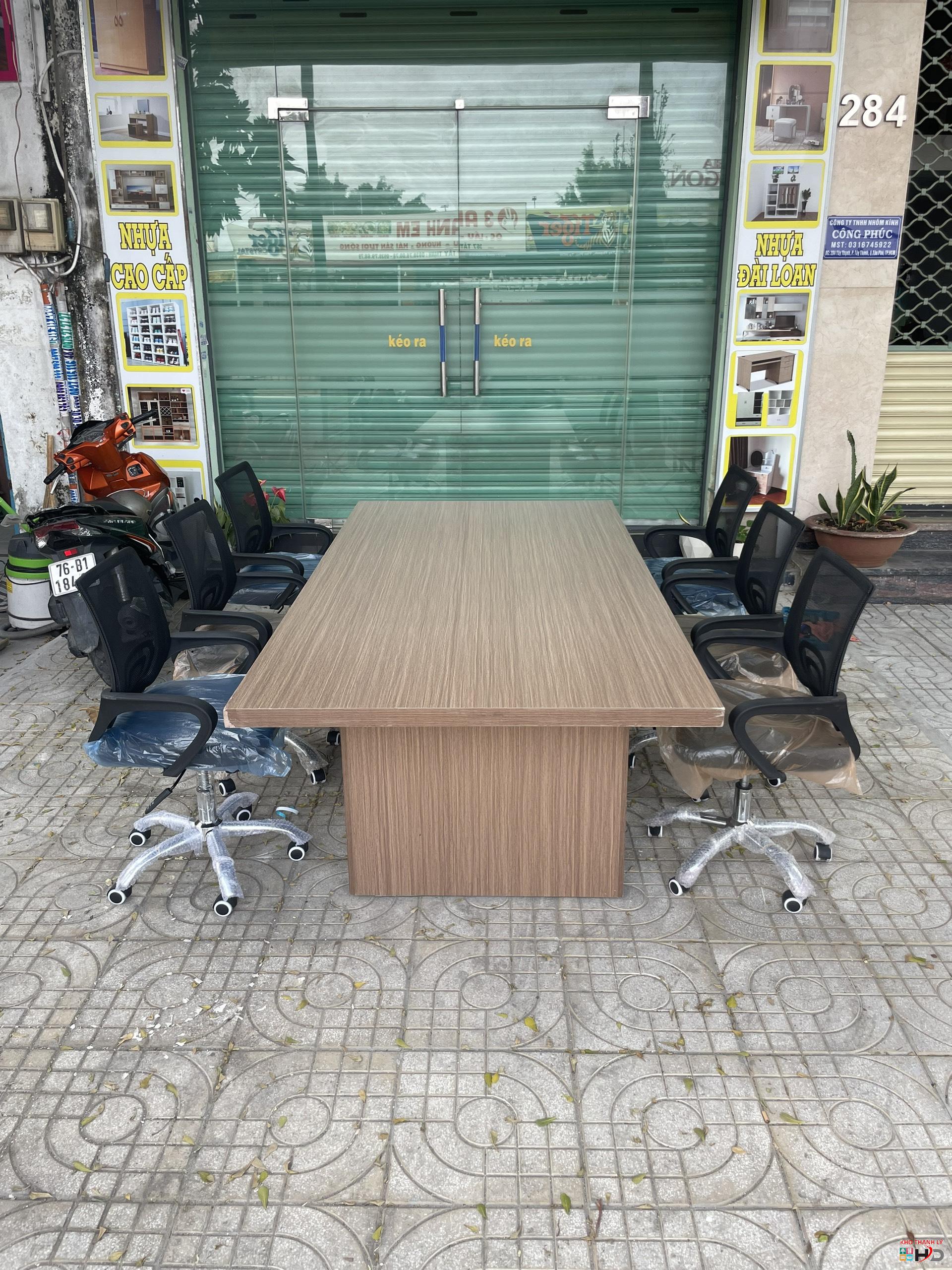 ban-hop Bàn họp gỗ mdf 2m4 thanh lý