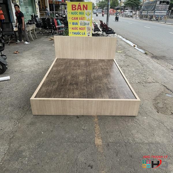 giường ngủ mdf vân gỗ 1m6