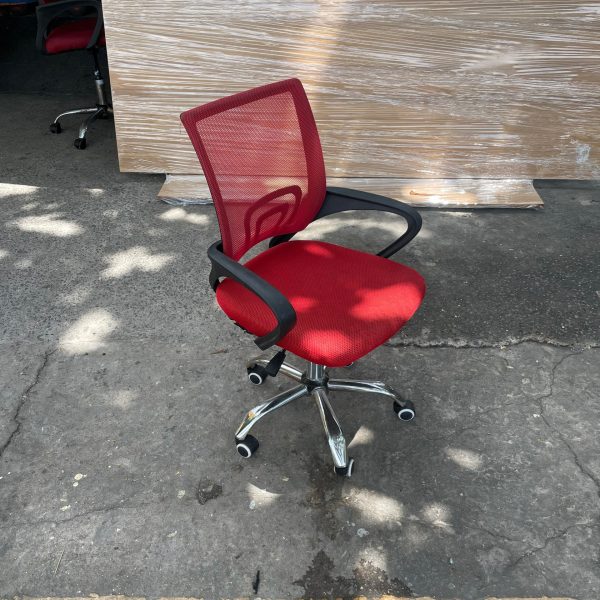 Ghế Xoay Lưới Cũ Màu Đỏ 1