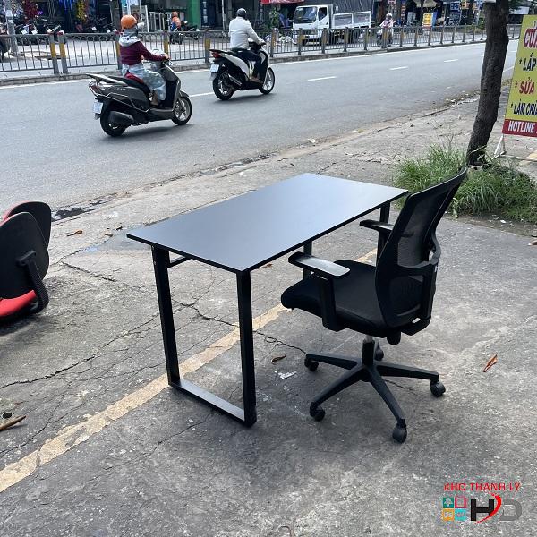 Bộ bàn ghế 1m2 làm việc tại nhà 2
