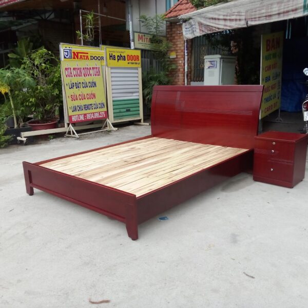 Giường ngủ 1m6 kèm tủ đầu giường