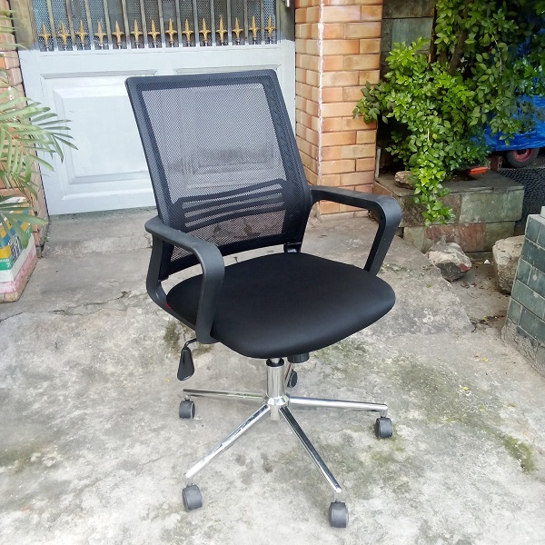 ghe xoay luoi lung trung thanh ly 1 Hình ảnh ghế xoay lưới lưng trung tại Kho Thanh Lý HD