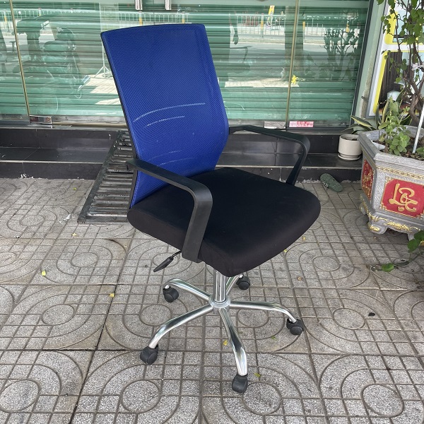 ghe xoay luoi mau xanh thanh ly 2 Hình ảnh ghế xoay lưới màu xanh thanh lý