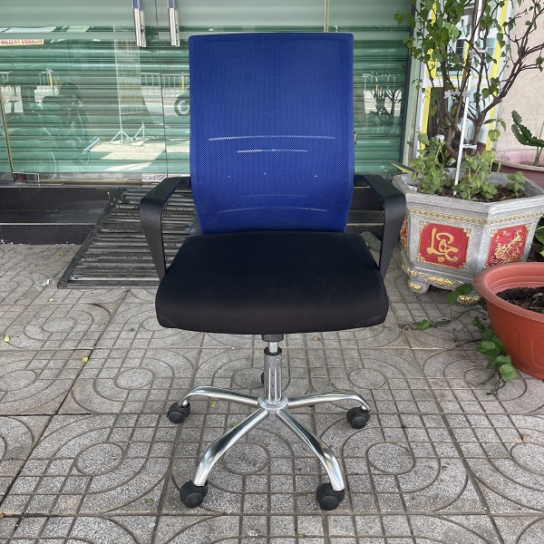 Ghế xoay lưới màu xanh thanh lý
