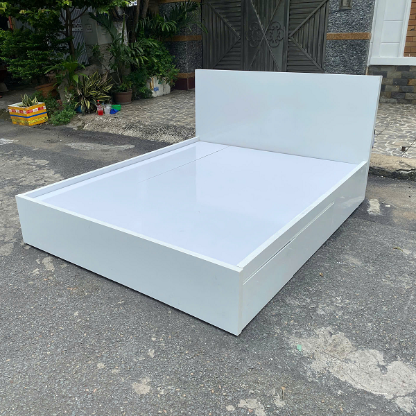 Giường ngủ 1m6 có hộc tủ màu trắng